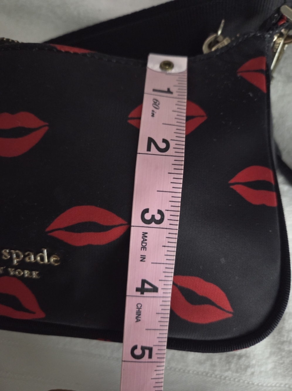 Kate Spade New York The Little Better Sam Kisses Crossbody Bag - Picture 12 of 13